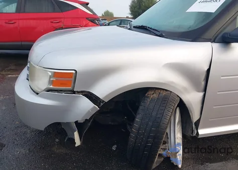 2010 Ford Flex Se z USA, uszkodzony, nr VIN 2FMGK5BC7ABB10424